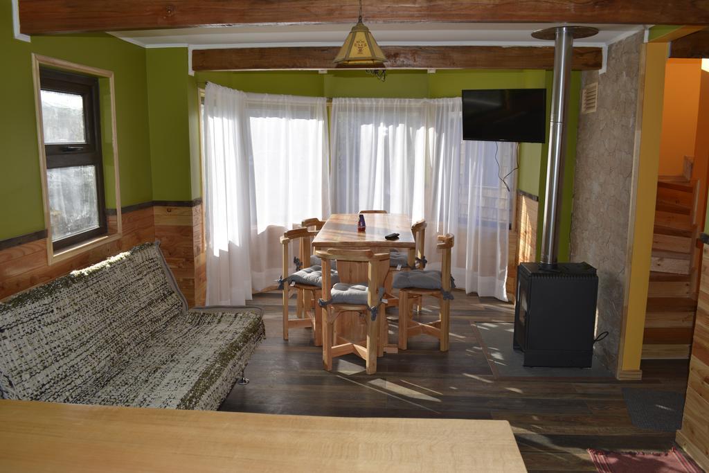 Cabanas Estacion Del Lago プエルト・バラス エクステリア 写真